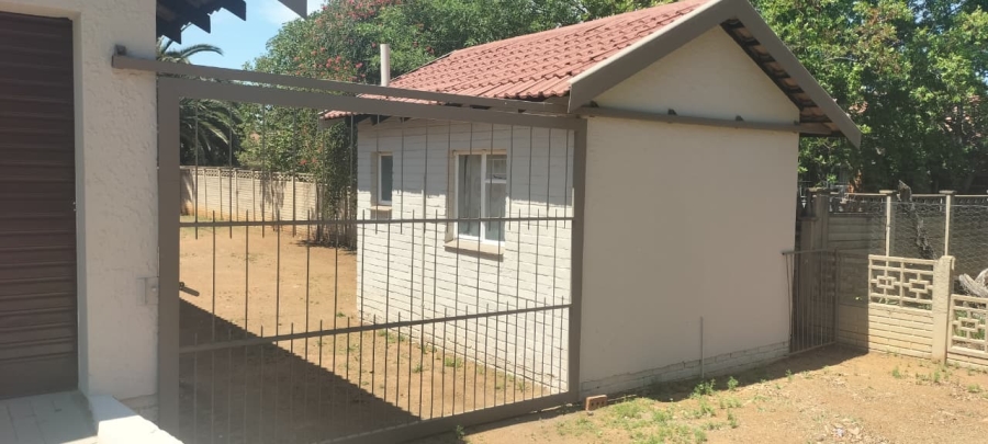 4 Bedroom Property for Sale in Fichardt Park Free State